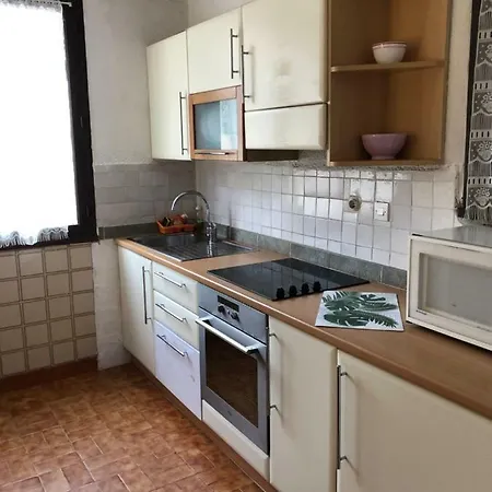 Duplex Et Rez De Jardin Les Orangers アパート *